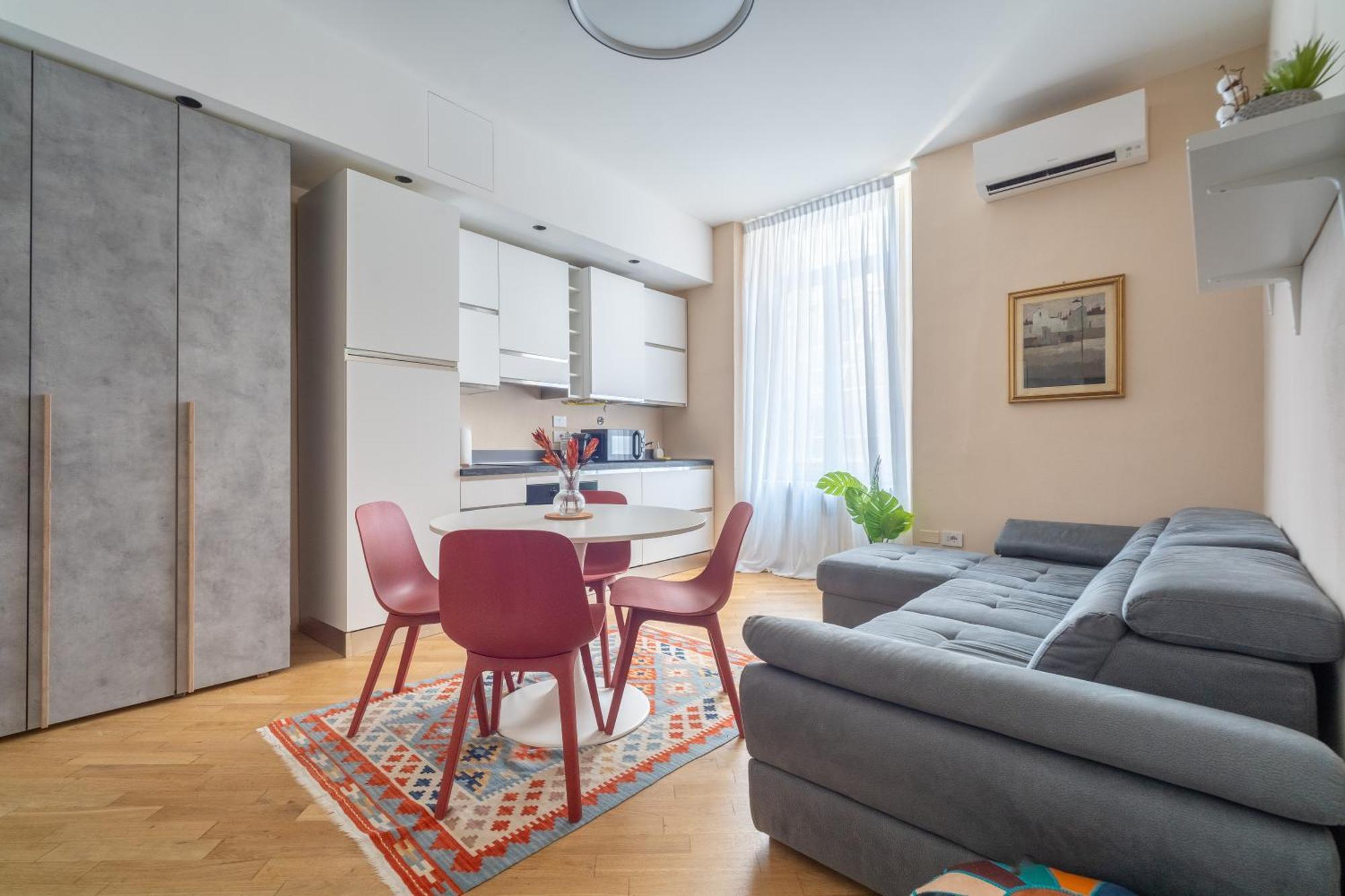 Al Donni Aircon City Center Бергамо Экстерьер фото